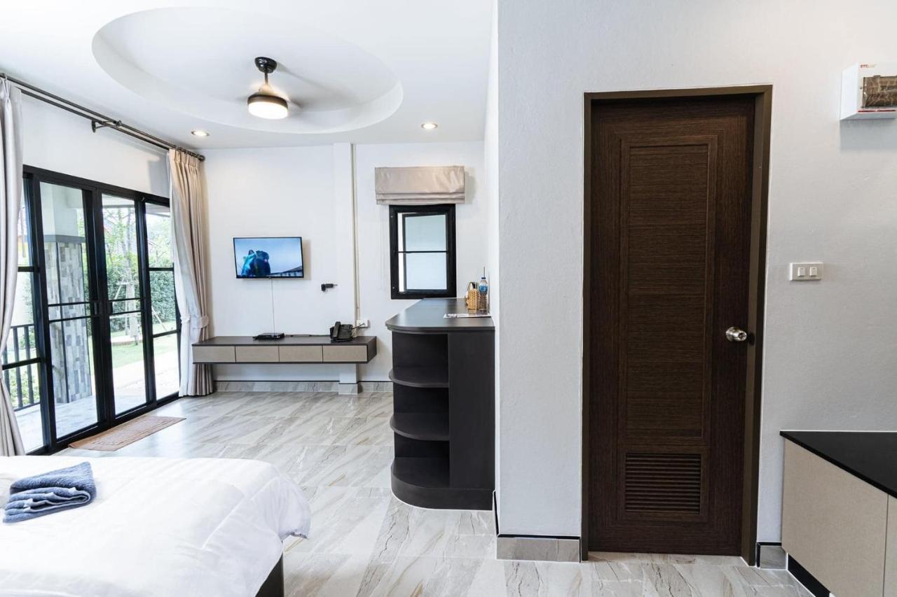 Thai Smile Resort Rayong Extérieur photo